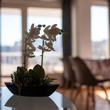 Apartment Location 2 Bedroom Next To The Varna