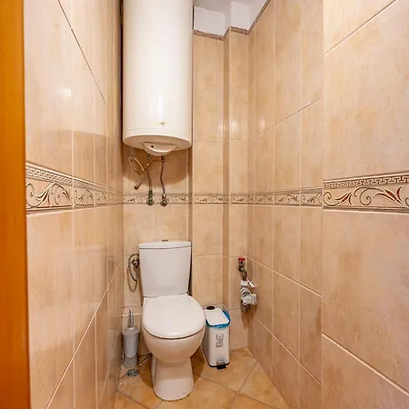 Apartment Location 2 Bedroom Next To The Varna